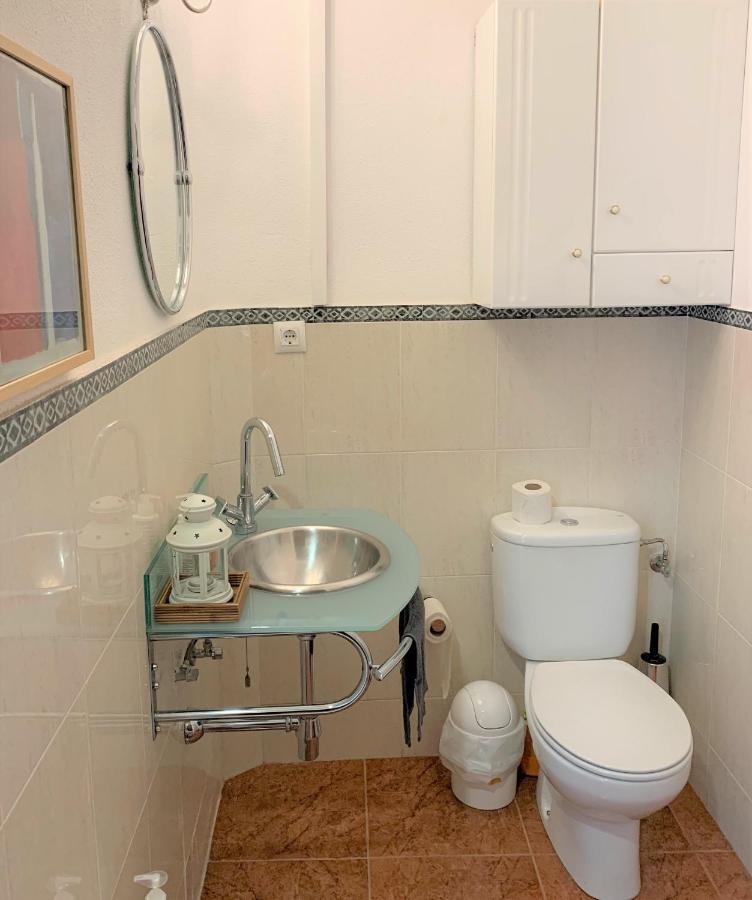 Wide And Traditional- 2Bd 1Bth- Gavidia Seville Exterior photo